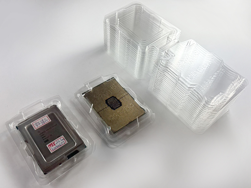 mpklga4677_56.5x77.5_cpu_plastic_box_clamshell_packaging_10